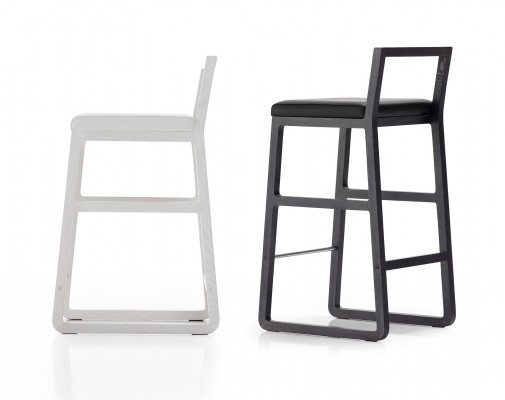 Midori (stool)