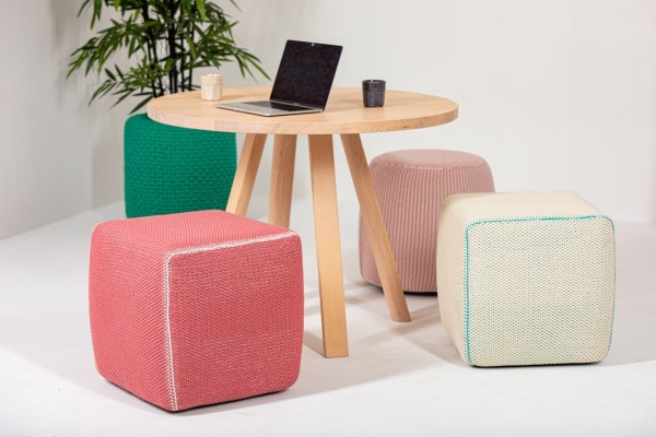 BuzziKnit Pouf Square