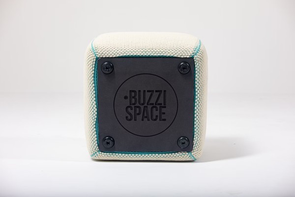 BuzziKnit Pouf Square