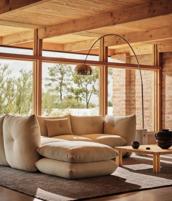 Perron Pillo Sofa