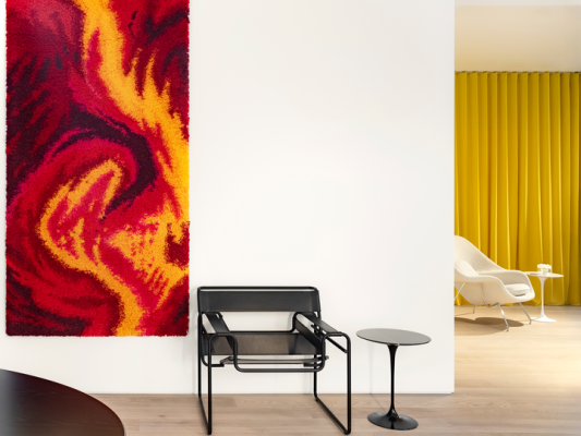Saarinen Tables