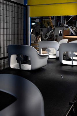Layout Armchair