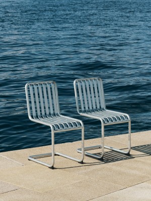 Palissade Cantilever Chair